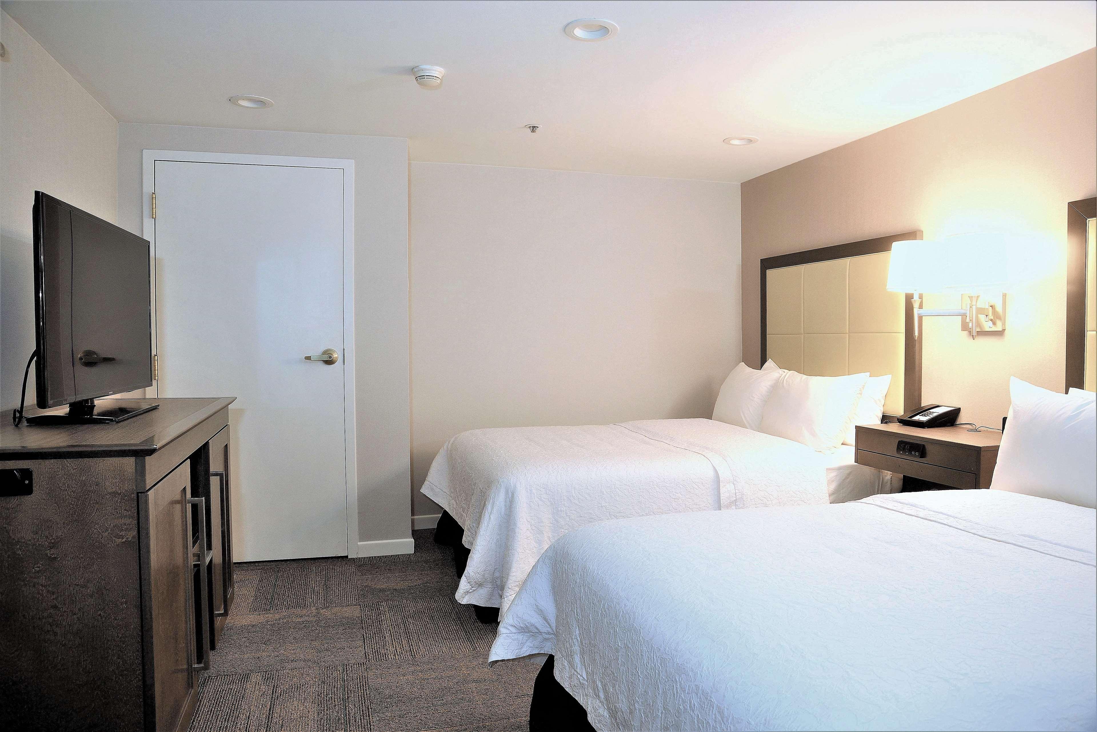 Hampton Inn Alexandria/Old Town Exteriör bild