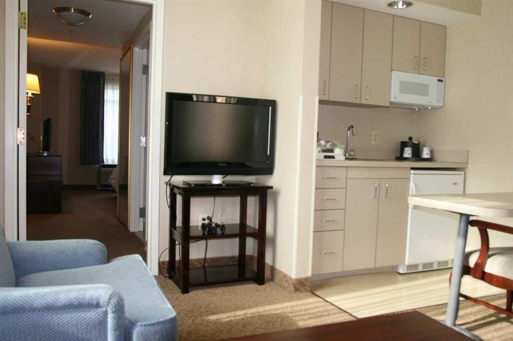 Hampton Inn Alexandria/Old Town Rum bild