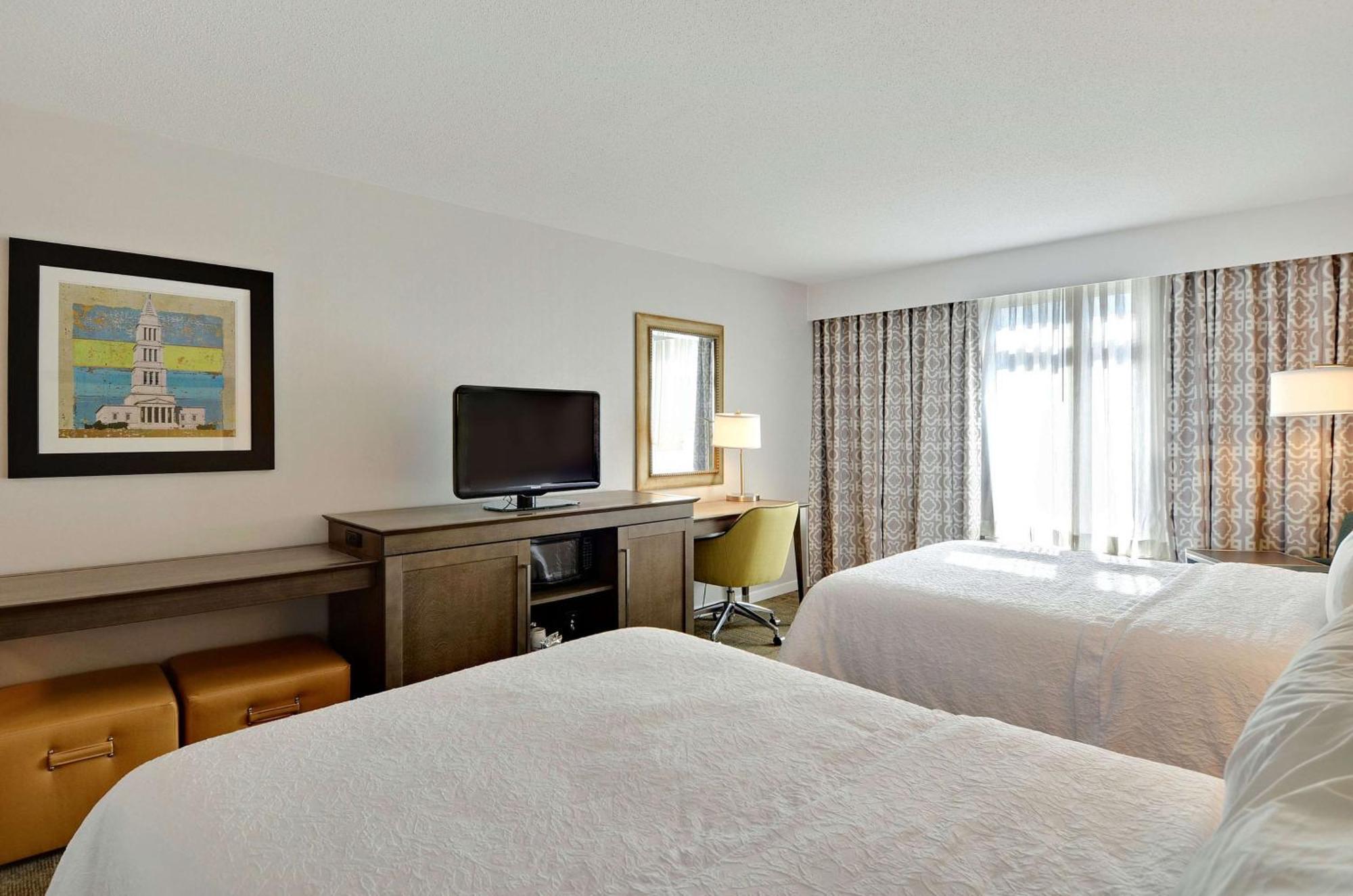 Hampton Inn Alexandria/Old Town Exteriör bild