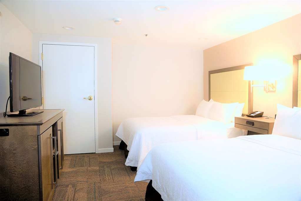 Hampton Inn Alexandria/Old Town Rum bild
