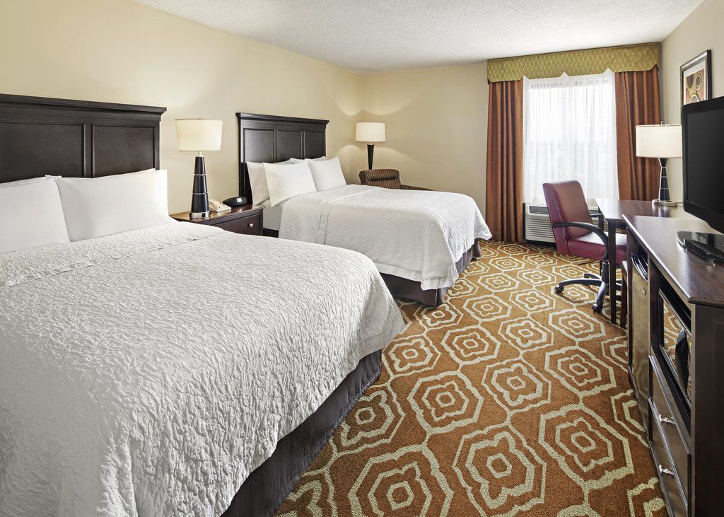 Hampton Inn Alexandria/Old Town Exteriör bild